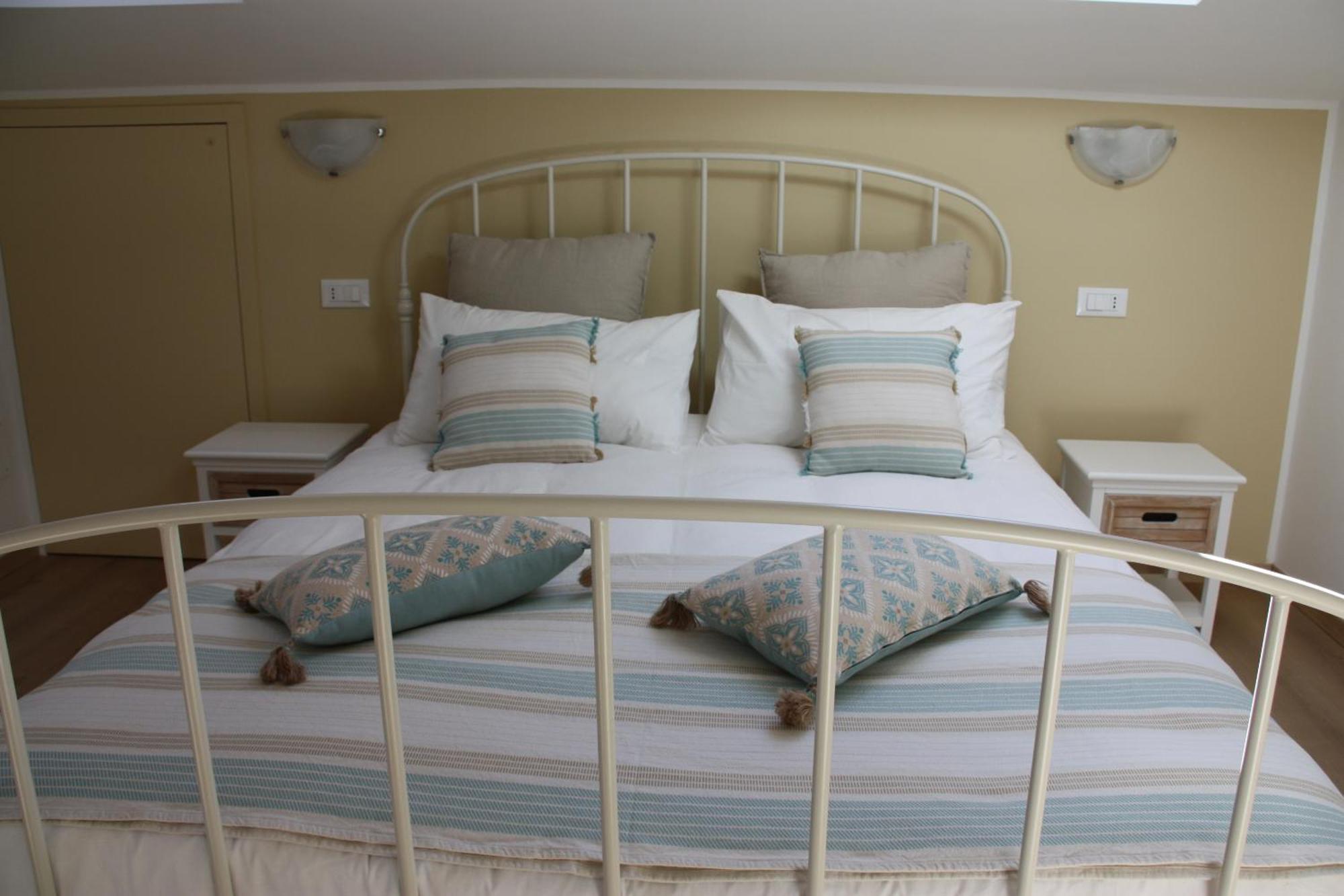 B&B Le Magnolie Faggeto Lario Buitenkant foto